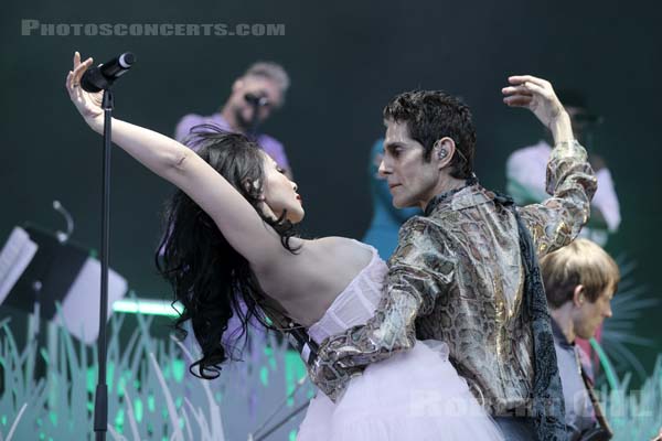 PERRY FARRELL'S KIND HEAVEN ORCHESTRA - 2019-07-20 - PARIS - Hippodrome de Longchamp - Alternative Stage - 